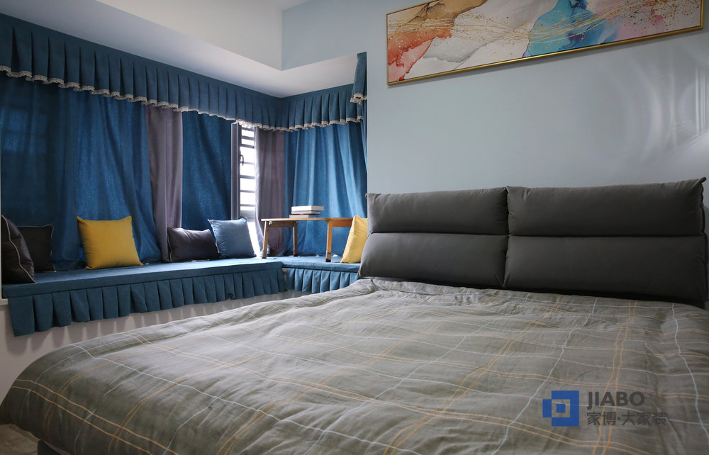 逸都花園131平現(xiàn)代輕奢風格裝修案例 主臥.jpg