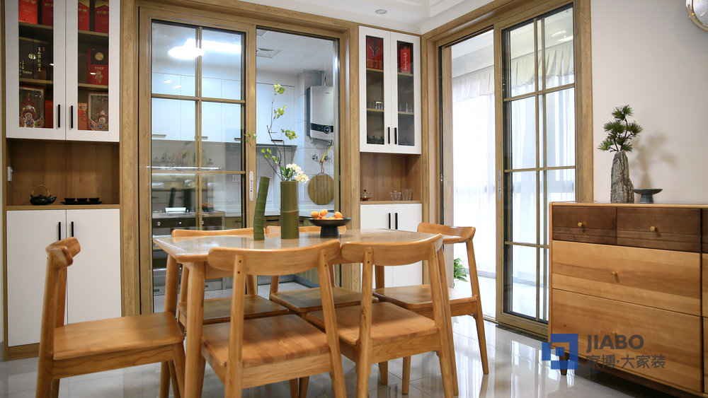 經世龍城四室兩廳126㎡裝修效果圖 4餐廳.jpg